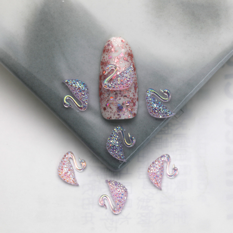 Шармы (фигурки) для ногтей S-357 Лебеди (1 шт), сиреневые