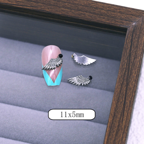 Шармы (фигурки) для ногтей Крыло левое No. 2 11х5 мм (1 шт) серебристые