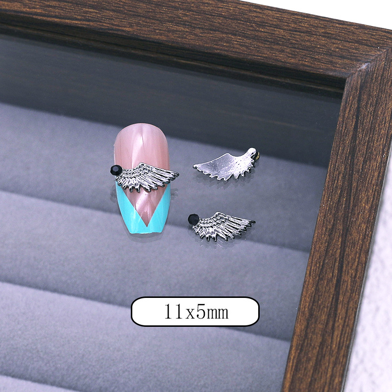 Шармы (фигурки) для ногтей Крыло правое No. 3 11х5 мм (1 шт) серебристые, фото 1