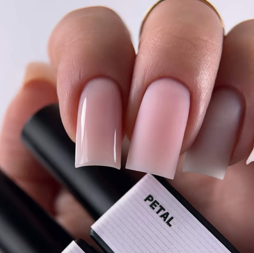 Топ камуфлирующий матовый Biblioteka Matte Cover Top №02 Petal Нежно-розовый 10 мл, фото 3