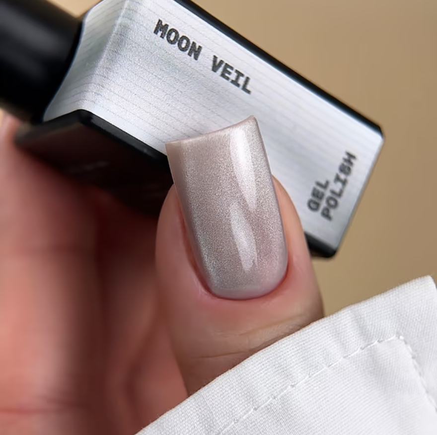 Гель-лак Biblioteka Cat Eye Rays №09 Moon Veil Нежный серебристо-белый 10 мл, фото 5