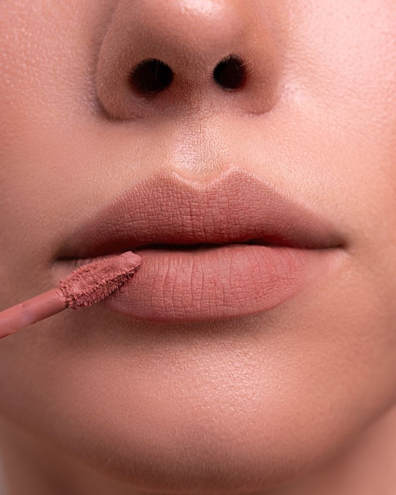 Помада матовая бархатная Zola Lip Souffle 02 Rosewood, фото 6