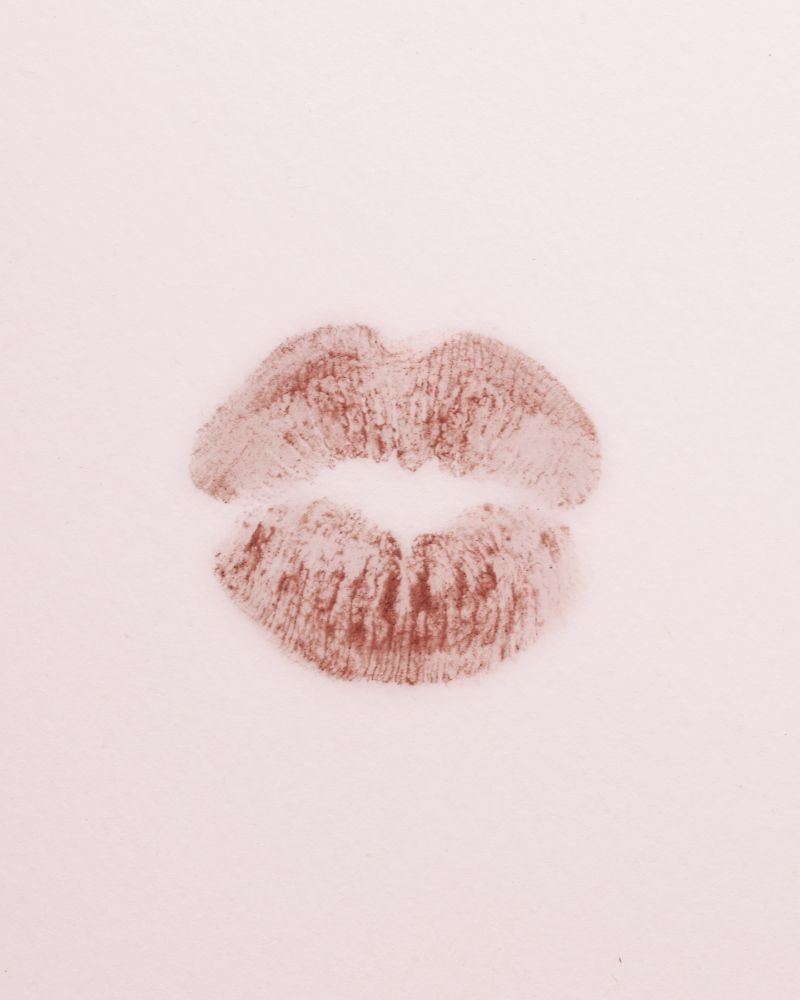 Помада матовая бархатная Zola Lip Souffle 04 Nude Haze, фото 3