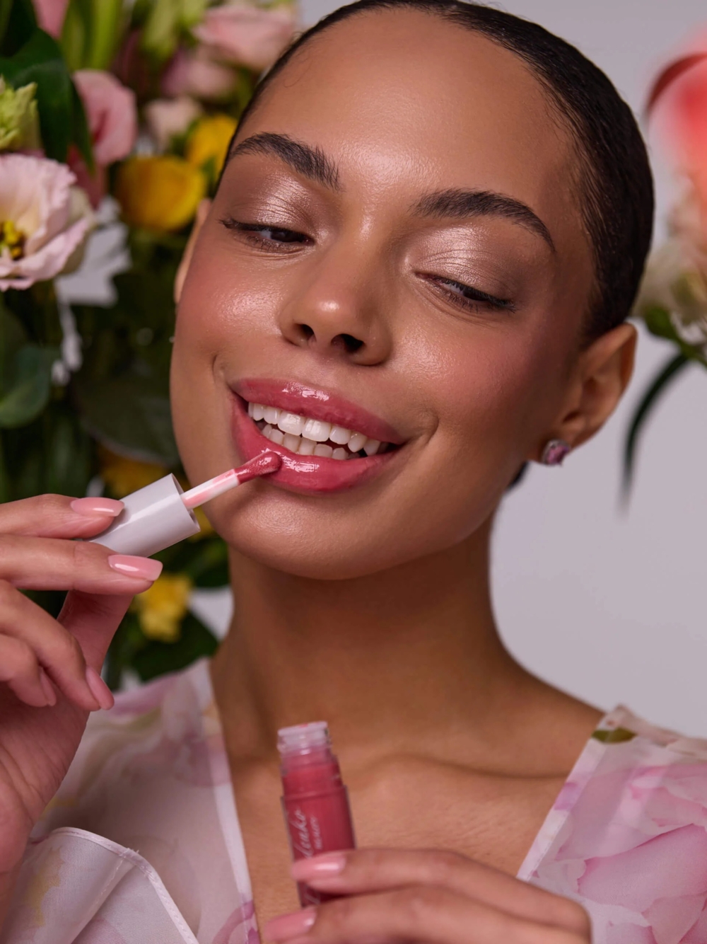 Блиск для губ Davydenko beauty Ultra Peptide Glow №02 Rose Veil, фото 3
