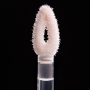 Тіні для повік рідкі ZOLA x Valentina Lelyukh  Silky Matte Tint 02 Moonlight, фото 3